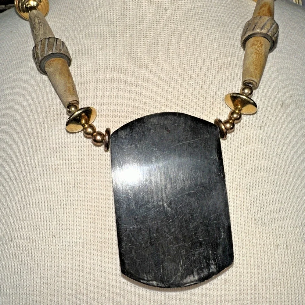 Vintage Tribal Pendant Necklace Women 20in Tan Gold Brutalist Boho Statement